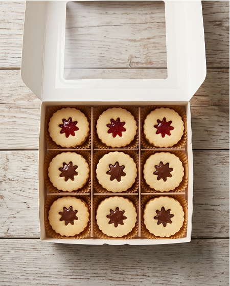 Mili’s Linzer Cookies (Strawberry & Chocolate Filled)